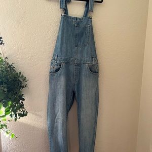 Levi’s Bib Overalls Denim Adjustable Straps